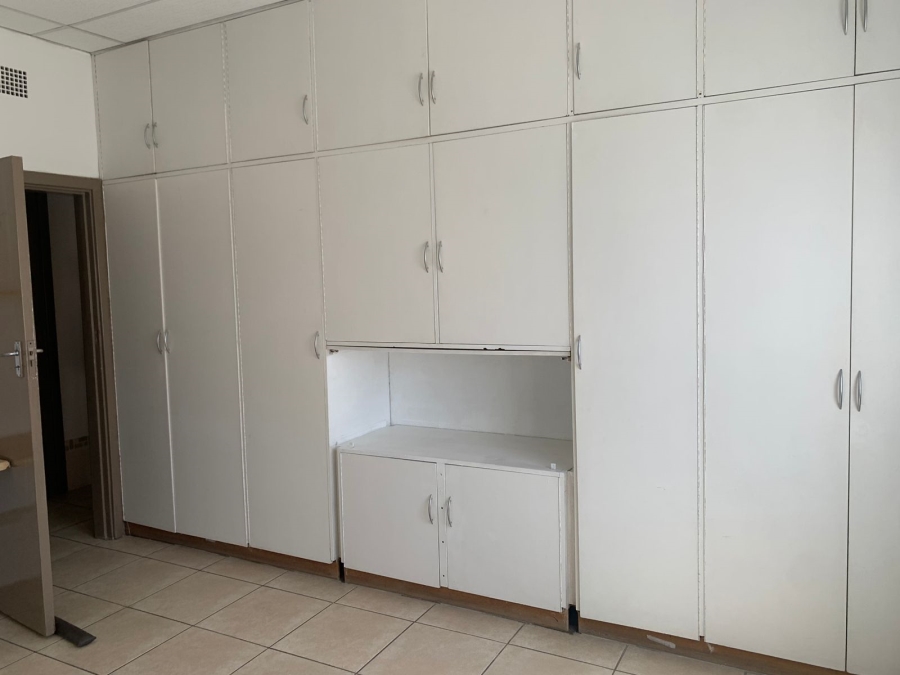 To Let 3 Bedroom Property for Rent in Waverley Free State